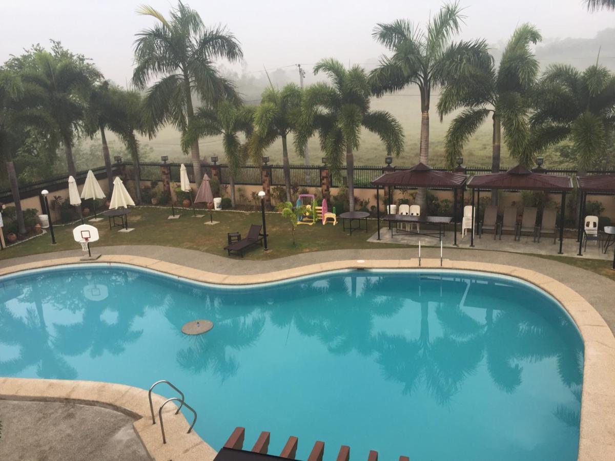 Villa Angelica Resort อลามินอส ภายนอก รูปภาพ