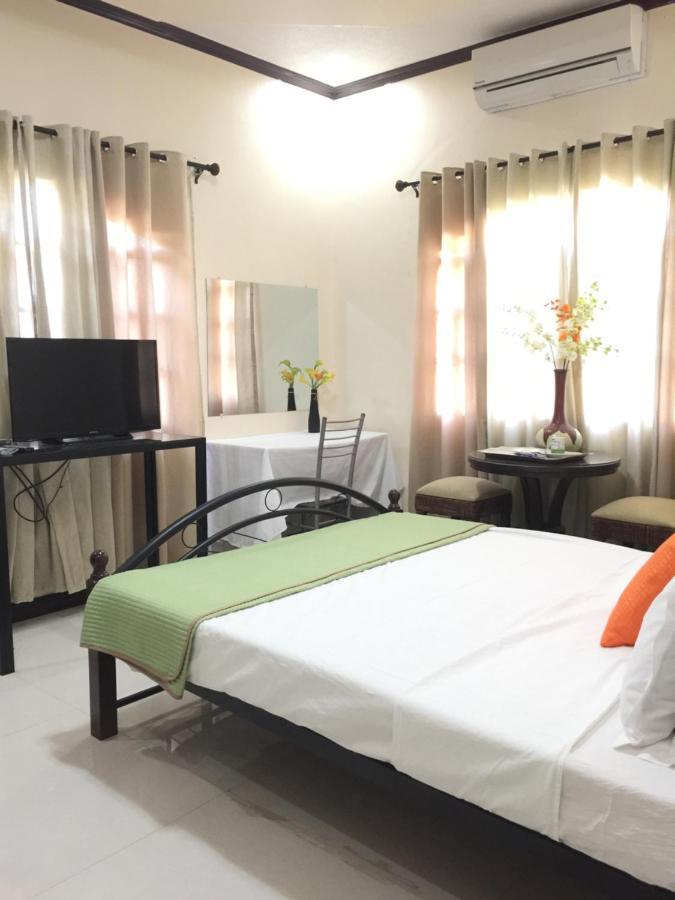 Villa Angelica Resort อลามินอส ภายนอก รูปภาพ