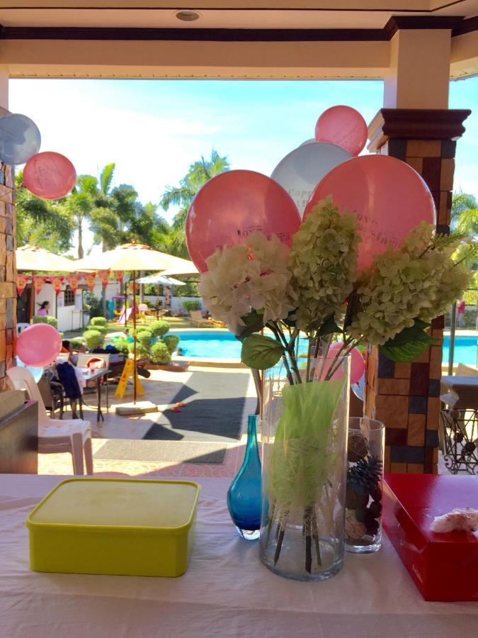 Villa Angelica Resort อลามินอส ภายนอก รูปภาพ